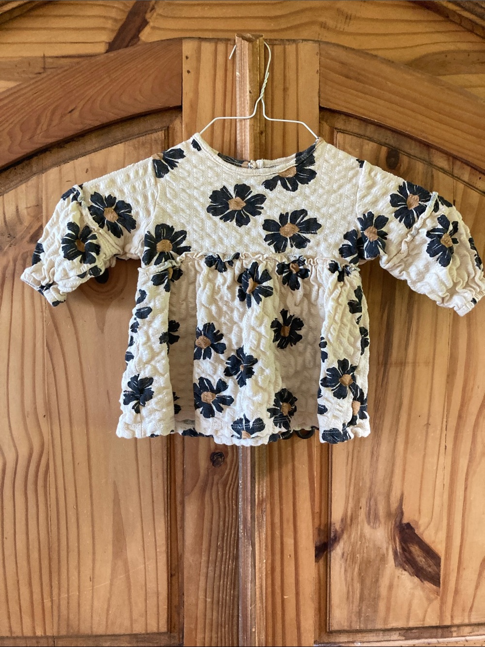 Girls Lauren Conrad Little Co tan black flowers long sleeve dress size 9 months